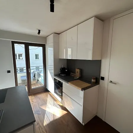 Apartment City Living *